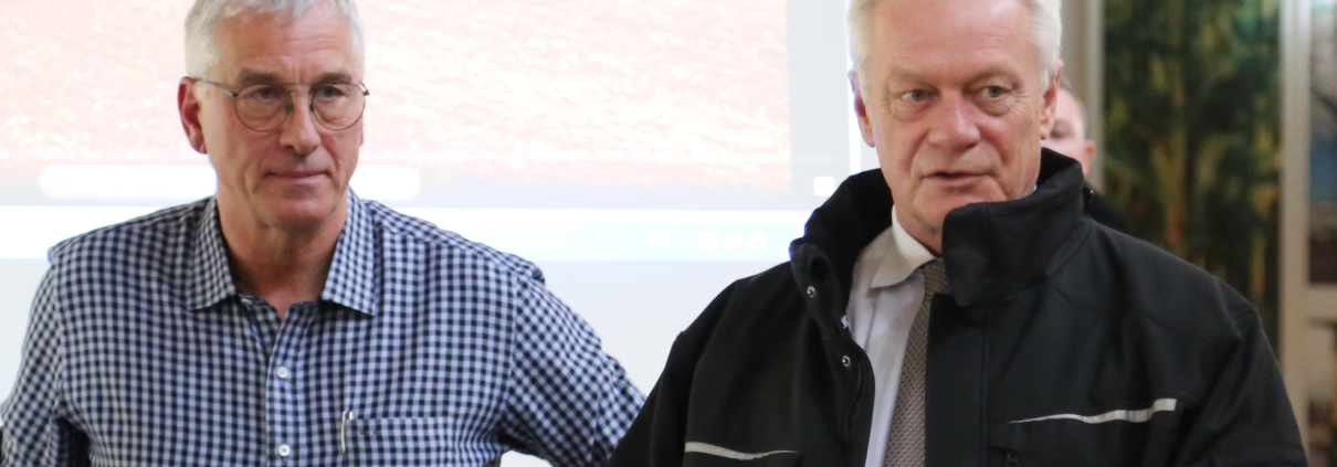 Bundesminister Alois Rainer (r) zu Besuch in der Börde